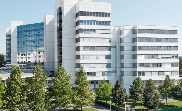 Architekt Gewerbebau Krankenhaus